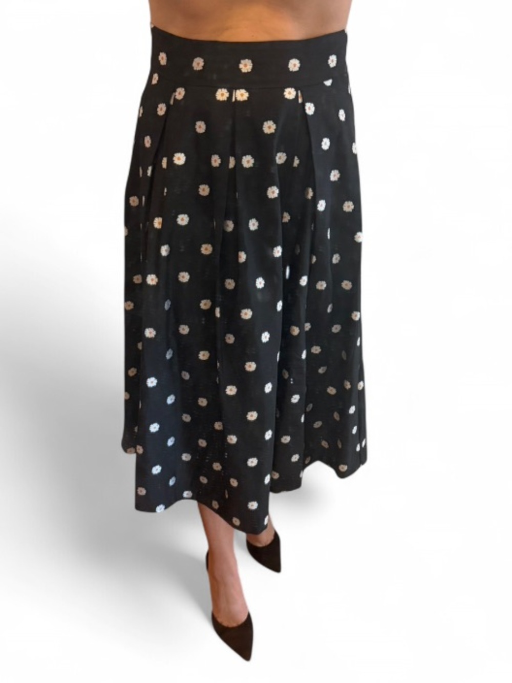 STINE GOYA Black Midi Skirt with White Daisy Print